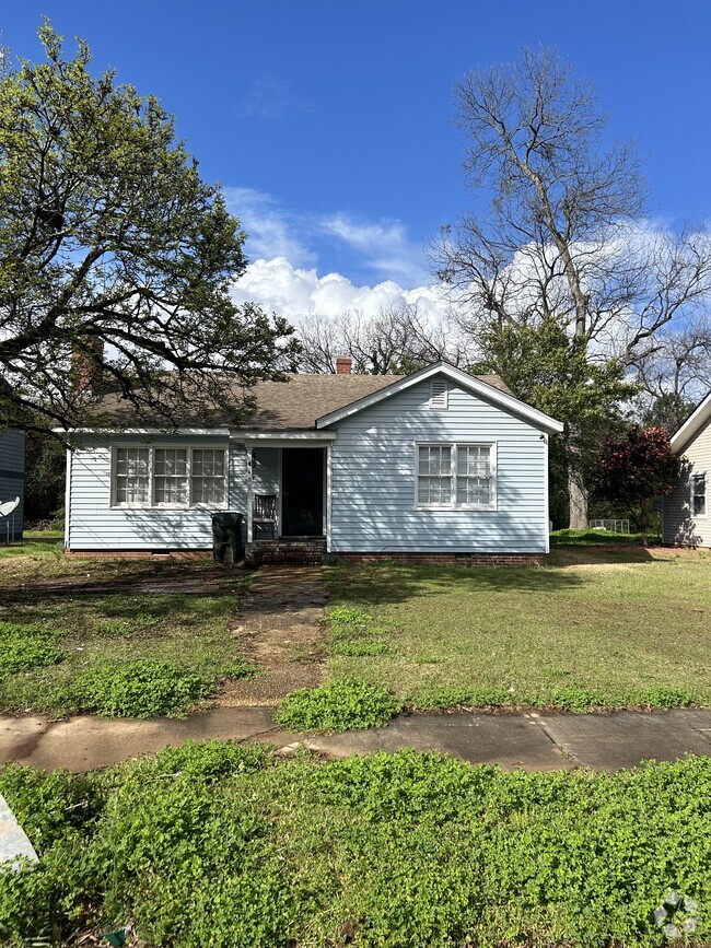 Building Photo - 401 Troutman Ave Rental