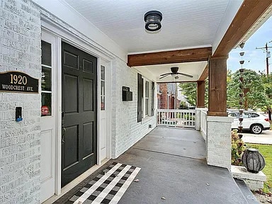 Photo - 1920 Woodcrest Ave