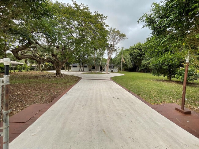 Photo - 16881 SW 276th St