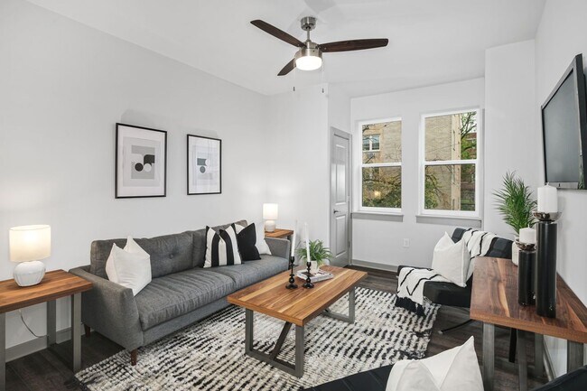 Photo - 4323 Spruce Street