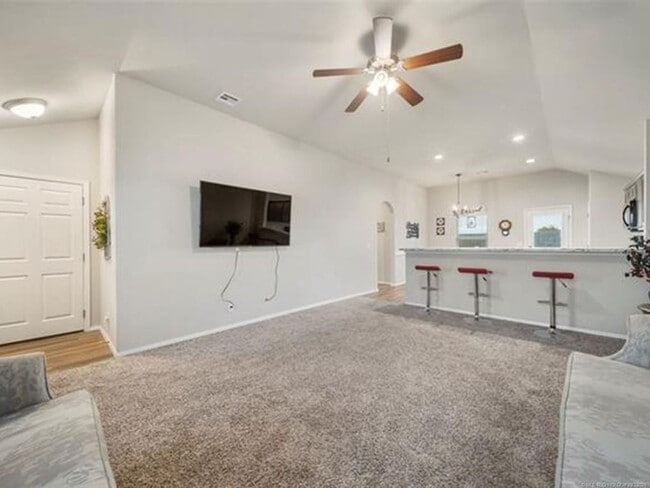 Photo - Spacious 3 Bed 2 Bath Home with 2 car garage and large backyard. Broken Arrow Schools!