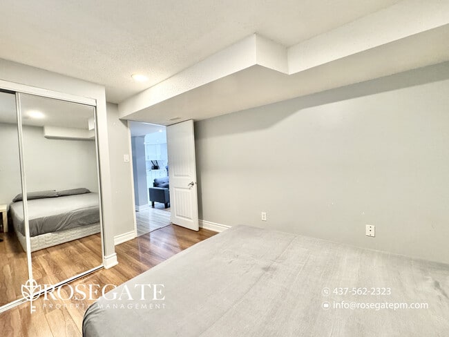 Photo - Spacious 2-Bedroom Basement Apartment with Backyard & 2 Parking Spaces in Ajax Unité 2