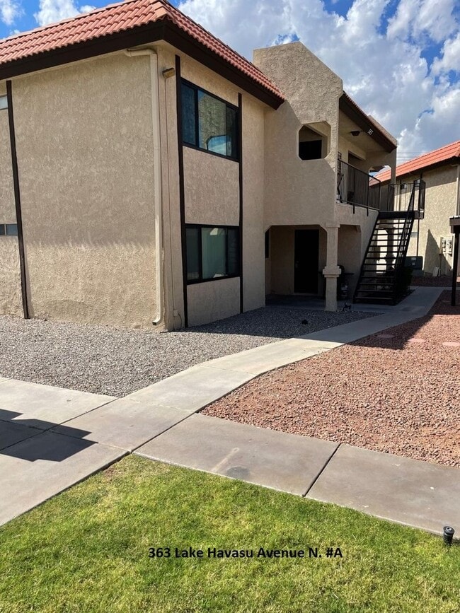 Building Photo - Move in ready! Just steps away from the sp... Rental