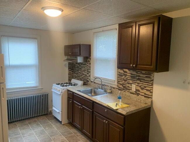 Photo - 59 Fairview Rd Unit 59 Fairview Ave Apt 12