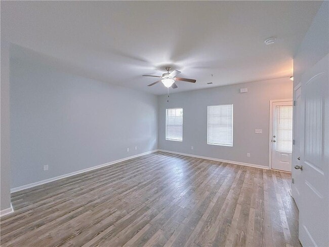 Photo - 1892 Old Dogwood