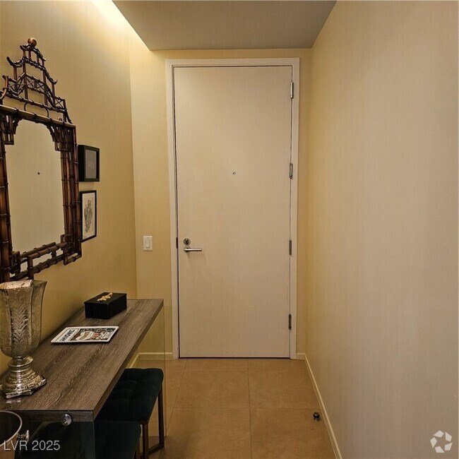 Building Photo - 3722 S Las Vegas Blvd Unit 1106 Rental