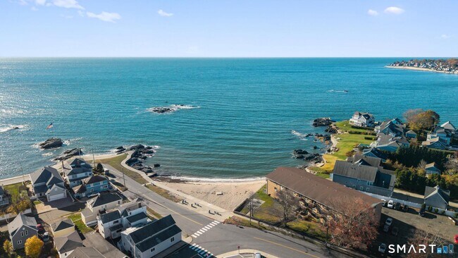 Photo - 29 Village Rd Unidad 1