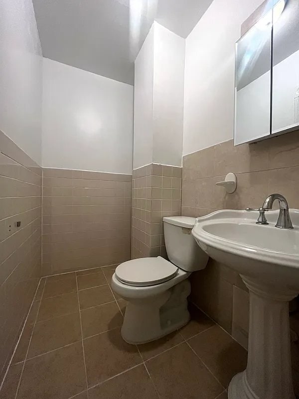 Photo - 120 Norwood Ave