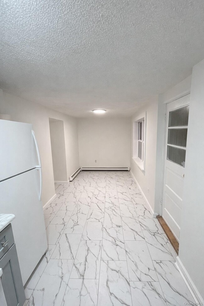 Photo - 278 Mile Square Rd