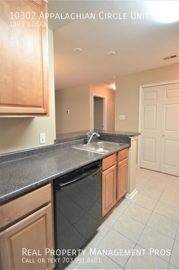 Photo - 10302 Appalachian Cir Unit 8-210