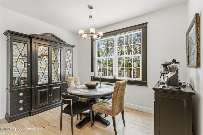 Photo - 107 7th Ave