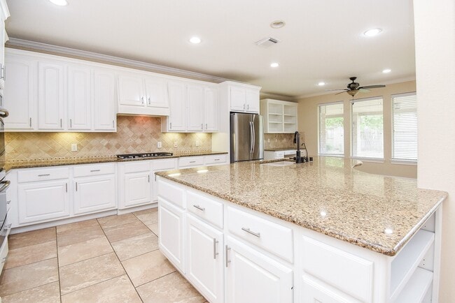 Photo - 7606 Westmoreland Dr