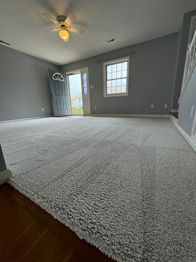 Photo - 2 Bedroom Condo! Available AUGUST 2026!  M...