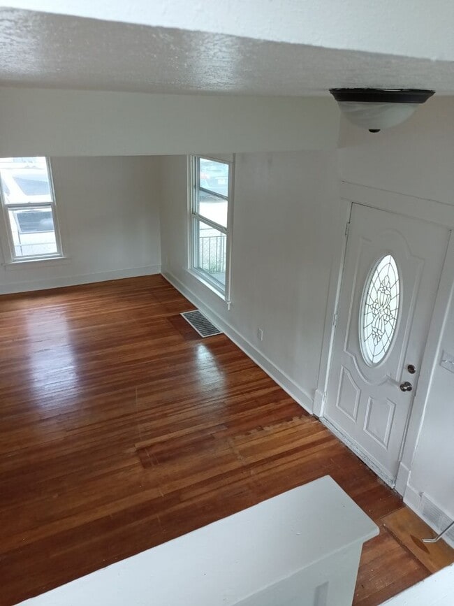 Photo - MOVE IN READY!  EASY QUALIFY!