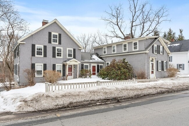 Building Photo - 18 Ayer Rd Unit B