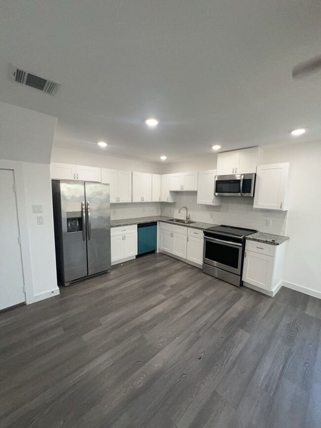 Photo - 6013 Wedgefield St Unidad B