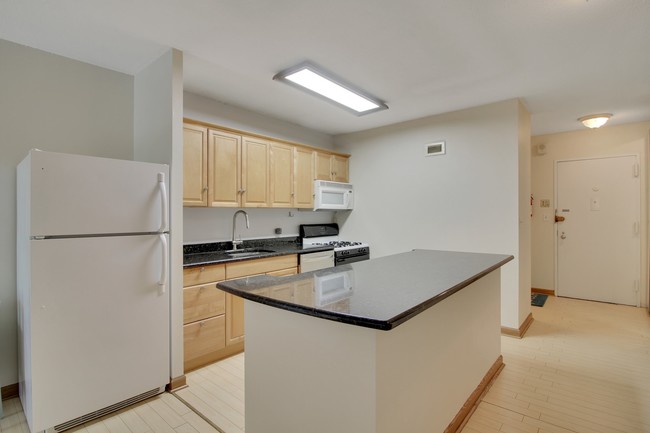 Photo - 7004 Boulevard E Condo Unit 11B