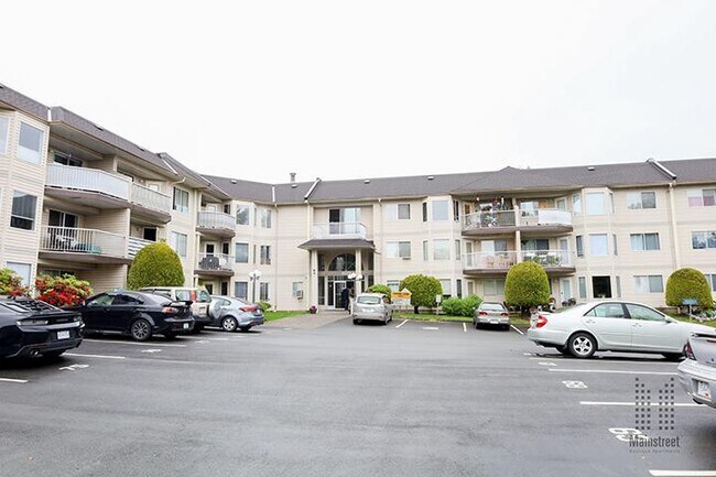 Photo - Bridgeport Manor