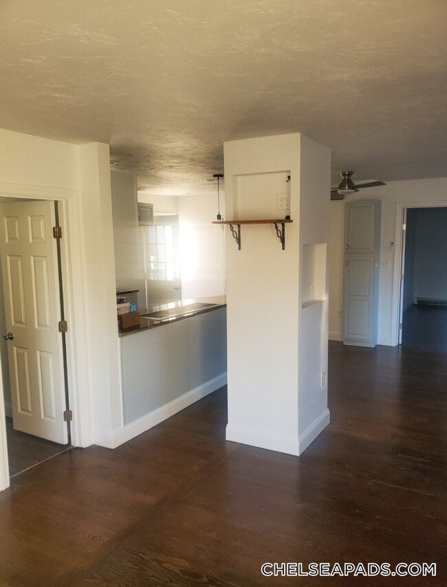 Photo - 562 Washington Ave Unit 2