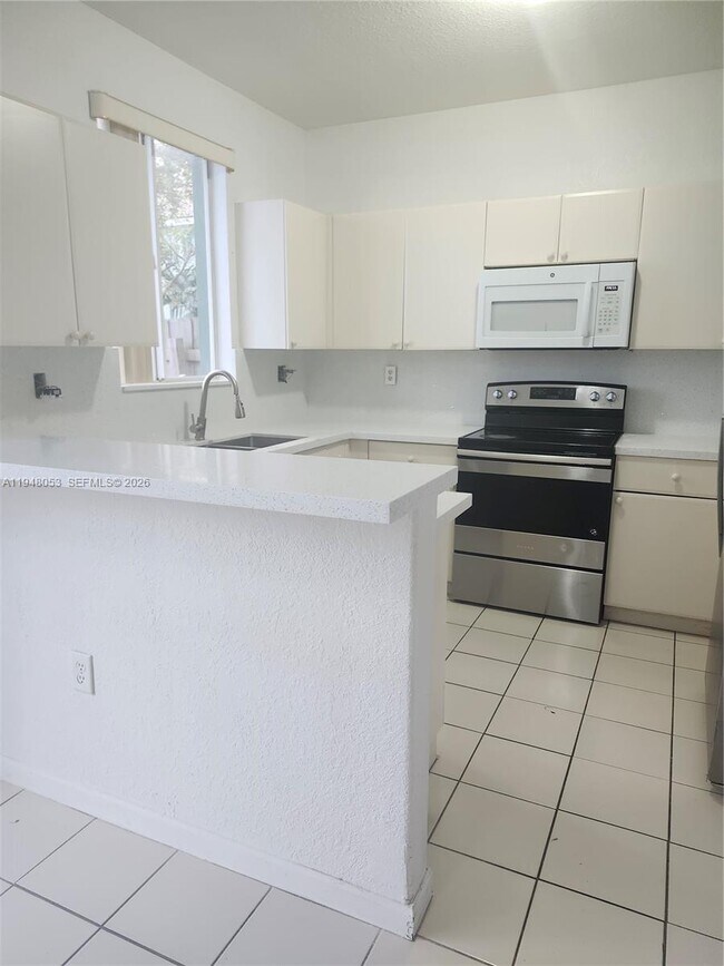 Photo - 1412 SE 24th Ct