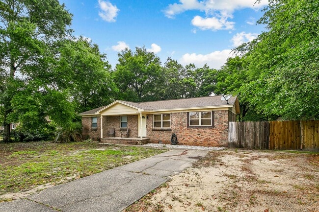 Photo - 4572 Kelly Ln