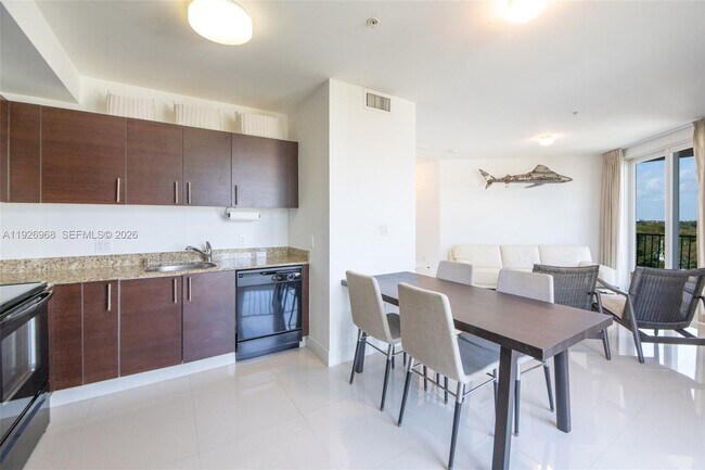 Photo - 2701 SW 3rd Ave Unit 703