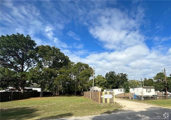 Building Photo - 3250 Princess Ann Dr Rental