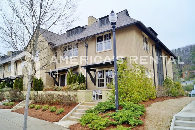 Beautiful Loft Style Townhome For Rent off... - Beautiful Loft Style Townhome For Rent off...