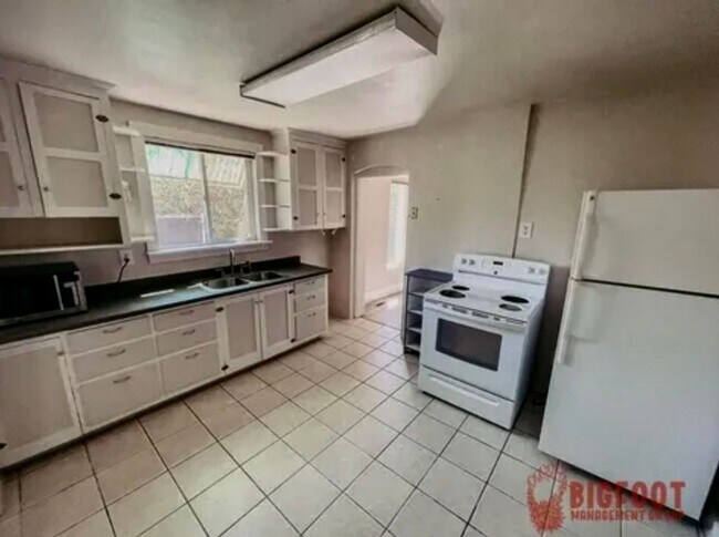 408 E Porter St Unit 1/2