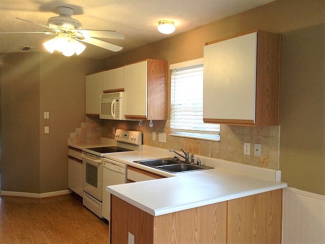 Photo - 7783 Haverhill Ln