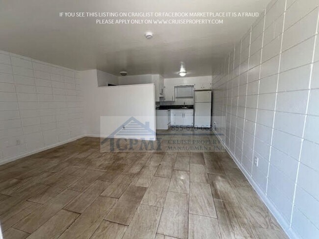 Photo - 732 S J St Unit 2