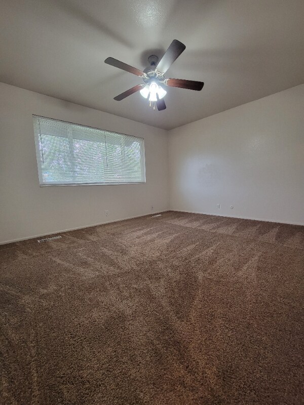 Photo - 170 W Foxbridge Dr