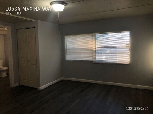 Photo - 10534 Marina Way Unit E1