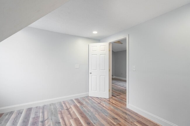 Photo - 87 Brookfield Rd Unit 1