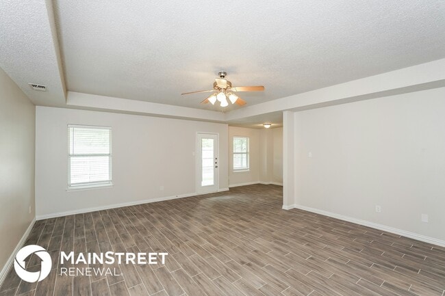 Photo - 1212 Beechwood Ln