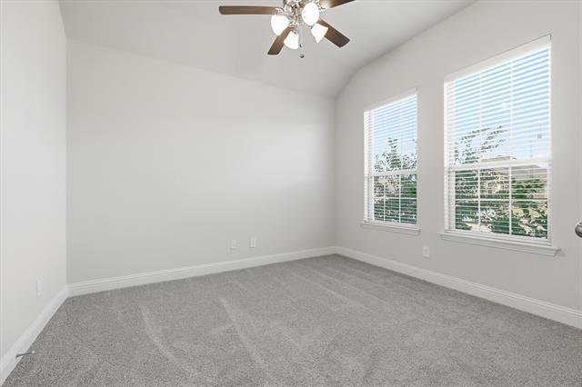 Photo - 513 Oleander Dr