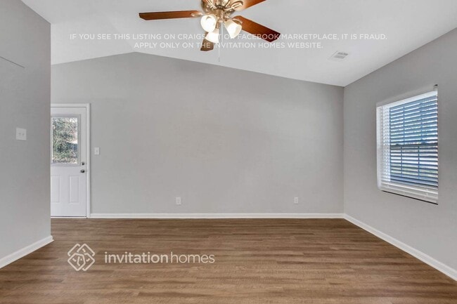 Photo - 1459 Meadowlark Dr