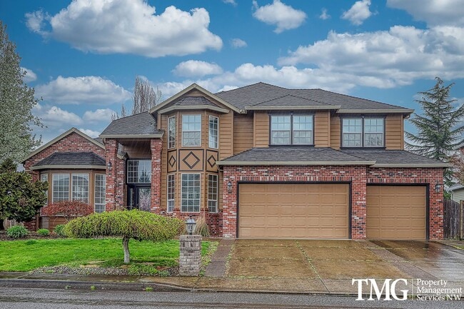 Building Photo - Stunning Home in Sought-After Ashley Heights!