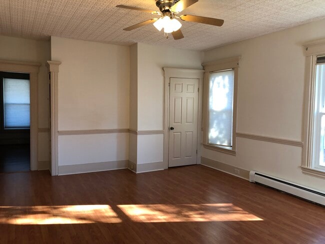 Building Photo - 250 Bartlett St Unit #1