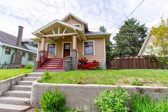 Photo - Gorgeous Craftsman Home near N Mississippi with Fenced Yard, Ample Storage!