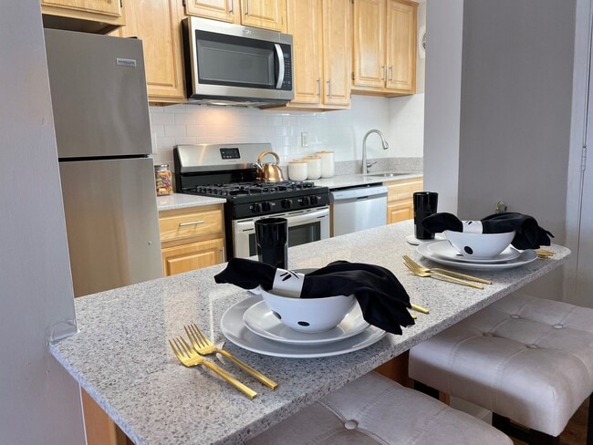 Building Photo - Metropolitan Wynnewood