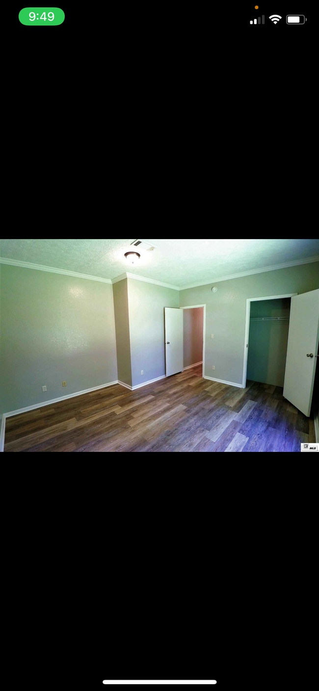 451 Murray Cir
