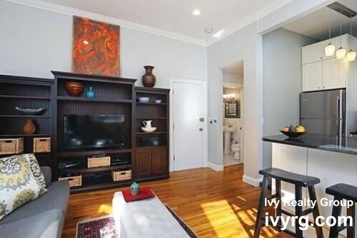 Photo - 30 Pinckney St Unidad 6