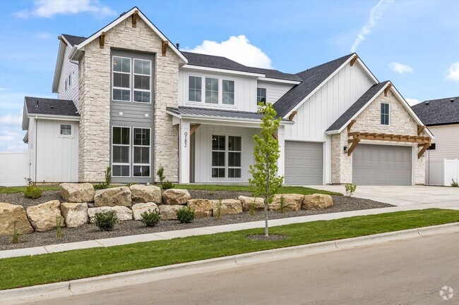 Building Photo - 5 Bedroom in Dry Creek Ranch Rental