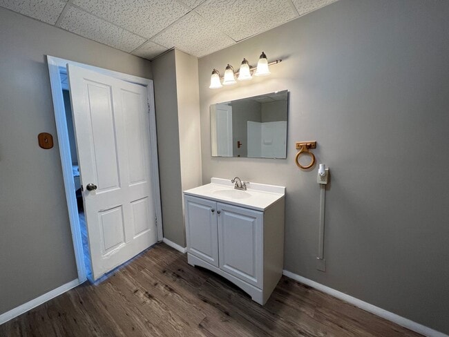 Photo - 3 Bedroom Home For Rent Now!