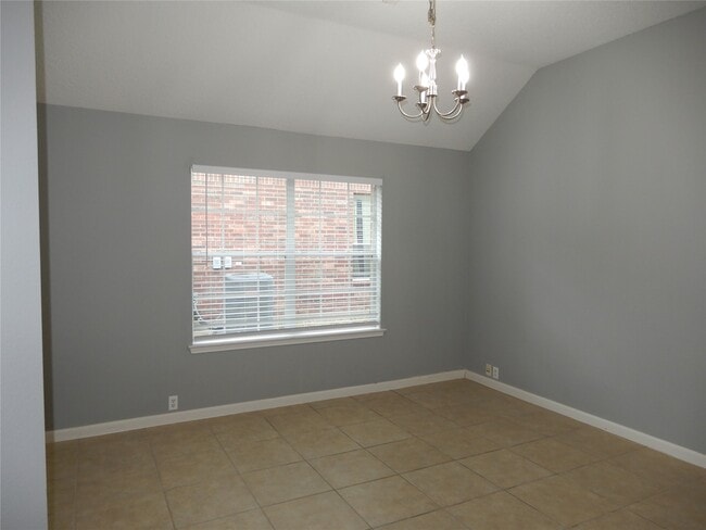 Building Photo - 1119 Nogales Bend Dr