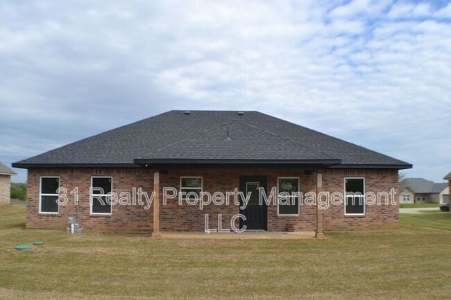 238 Western Hills Dr