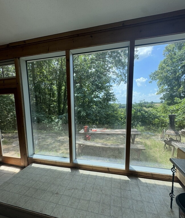 Building Photo - Rare & Beautifully Crafted Earthship Cabin... Rental