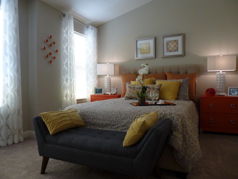 Encore Townhomes I For Rent in Utica, MI