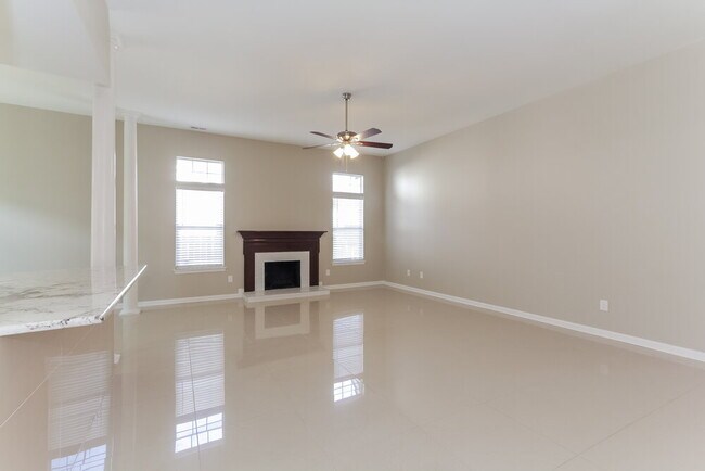 Photo - 1514 Jeffrey Bryan Dr